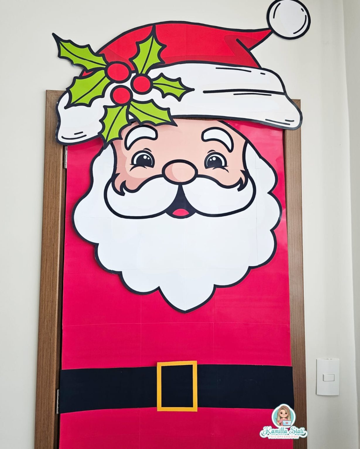 Decoração de porta natalina Papai Noel - Psicopedagoga Kamilla Stati