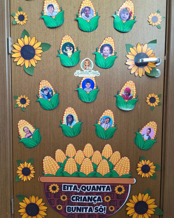 Decoração de porta: turma de milhões - Imagem 3