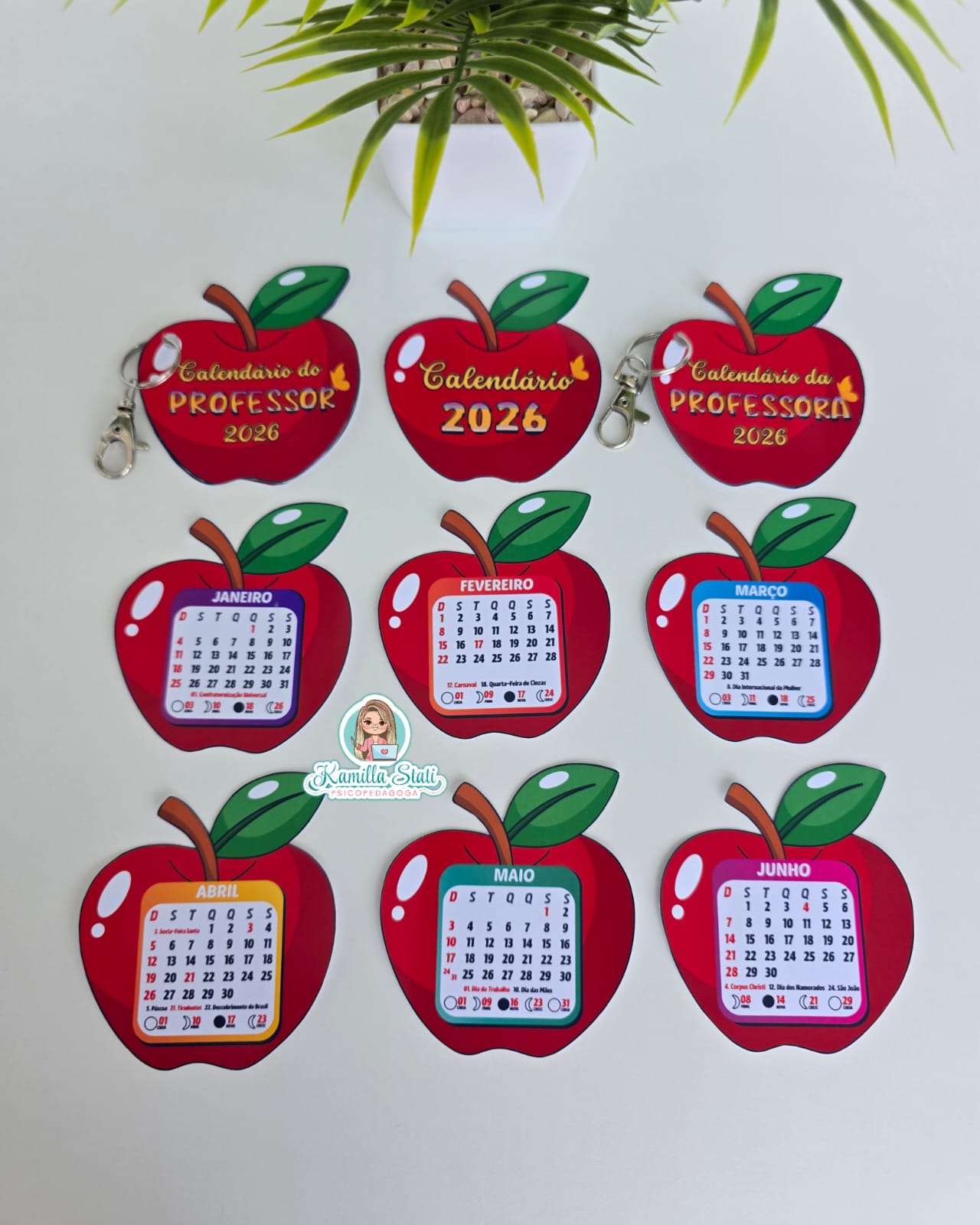Chaveiro calendário 2026 maçã