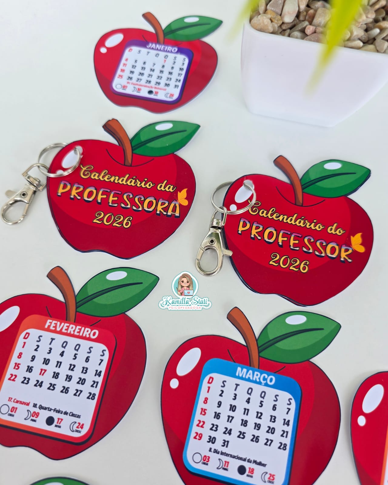 Chaveiro calendário 2026 maçã - Imagem 2