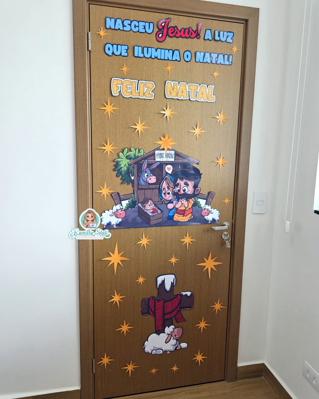 Decoração de Porta Natal Cristão Nasceu Jesus - Imagem 3