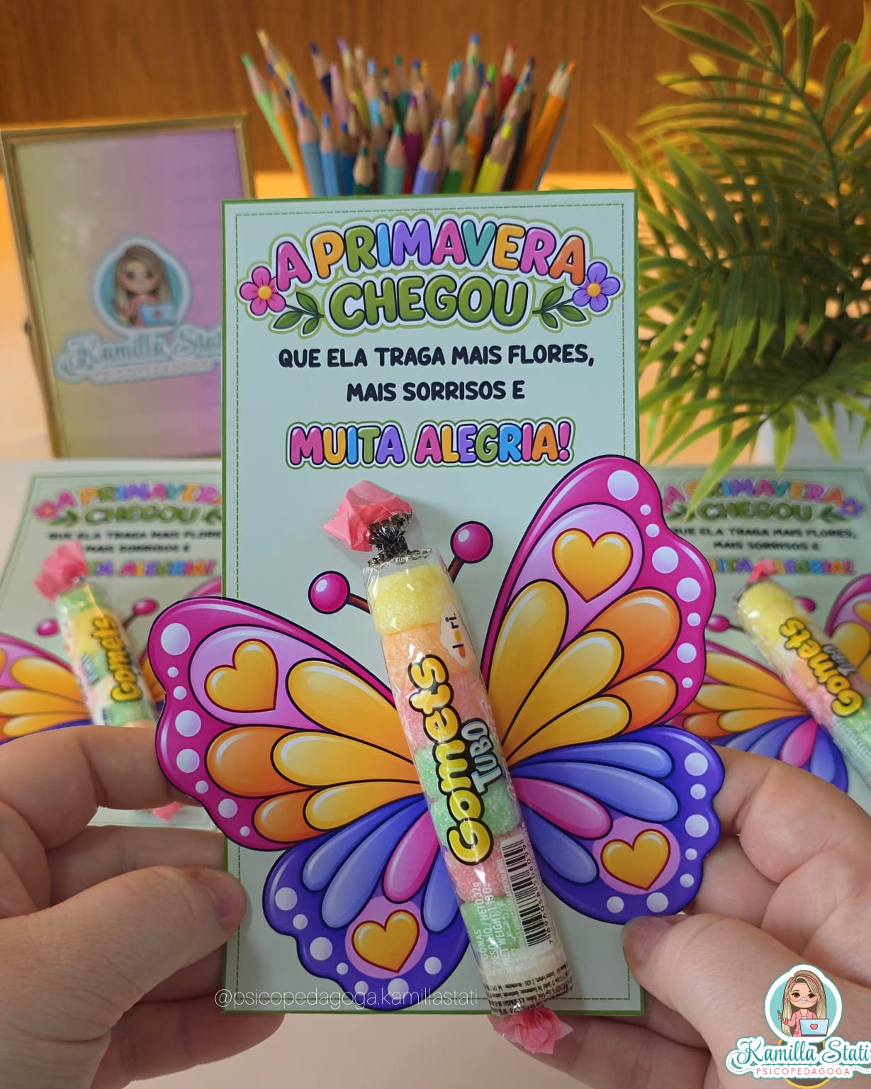 Cartão a primavera chegou: borboleta para goma - Imagem 2